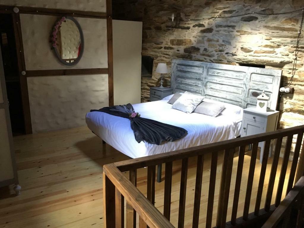 Casa Rural Bierzo Encantado Valle de Finolledo Eksteriør bilde