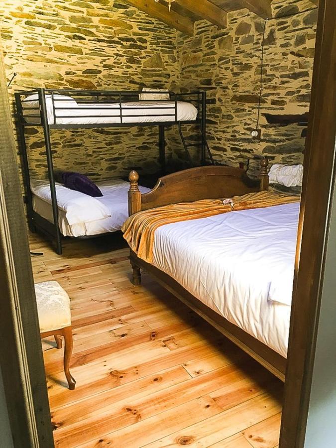 Casa Rural Bierzo Encantado Valle de Finolledo Eksteriør bilde
